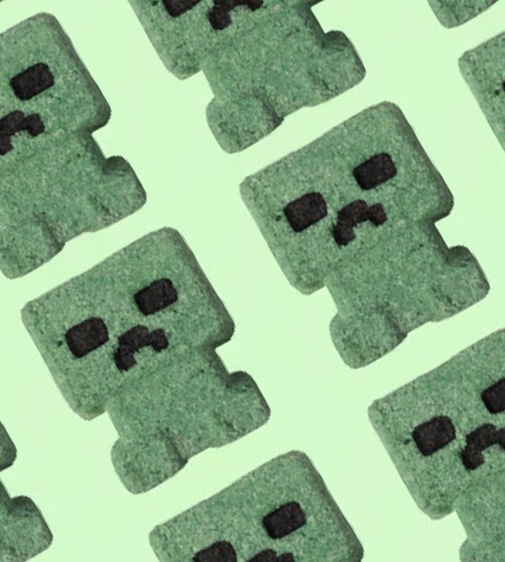 Creeper bath bomb