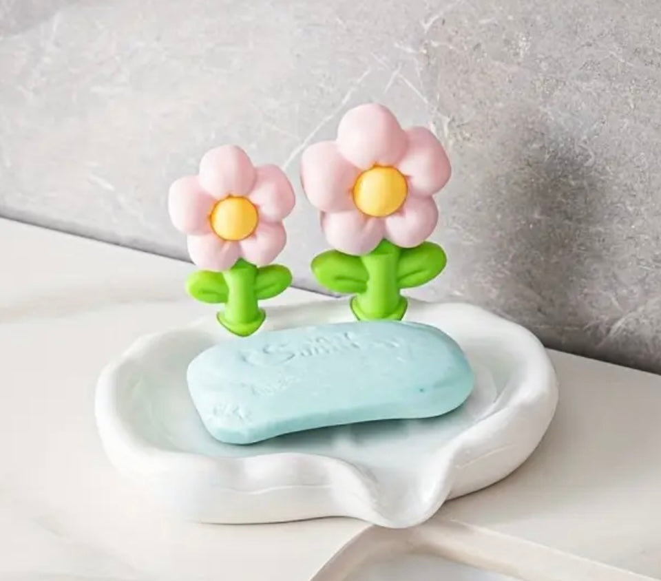 Pink flower soap dish