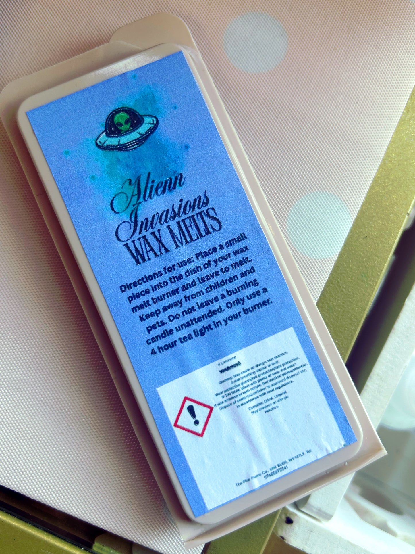 Wax melt clamshell 50g