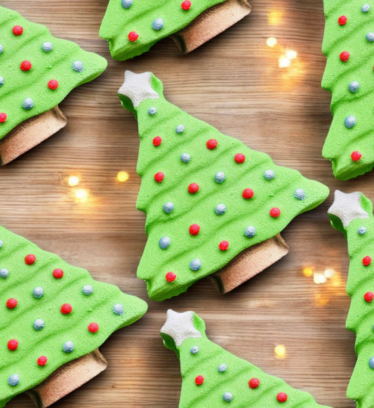 Large Christmas tree bath bomb