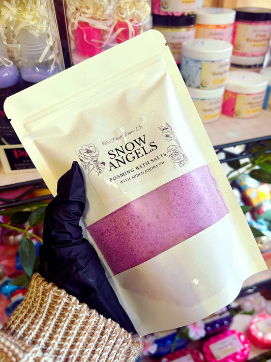 Large foaming bath salts pouch